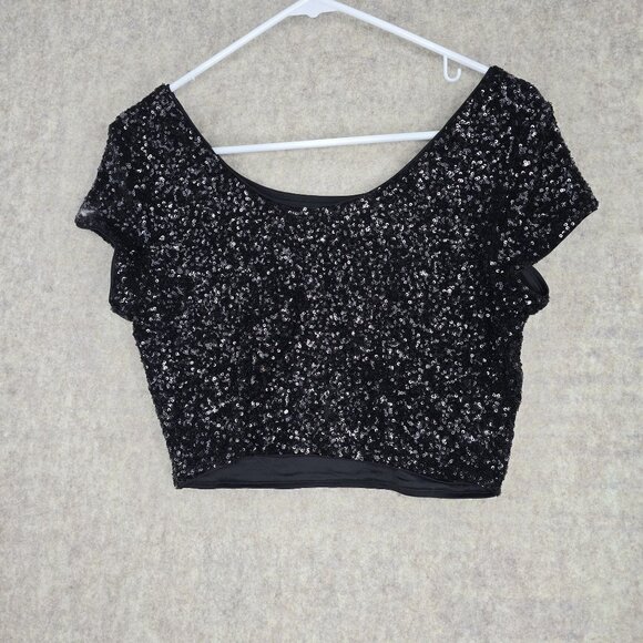 Express Womens Black Sequin Crop Top Short Sleeve Polyester Size S Party Wear - Picture 2 of 8